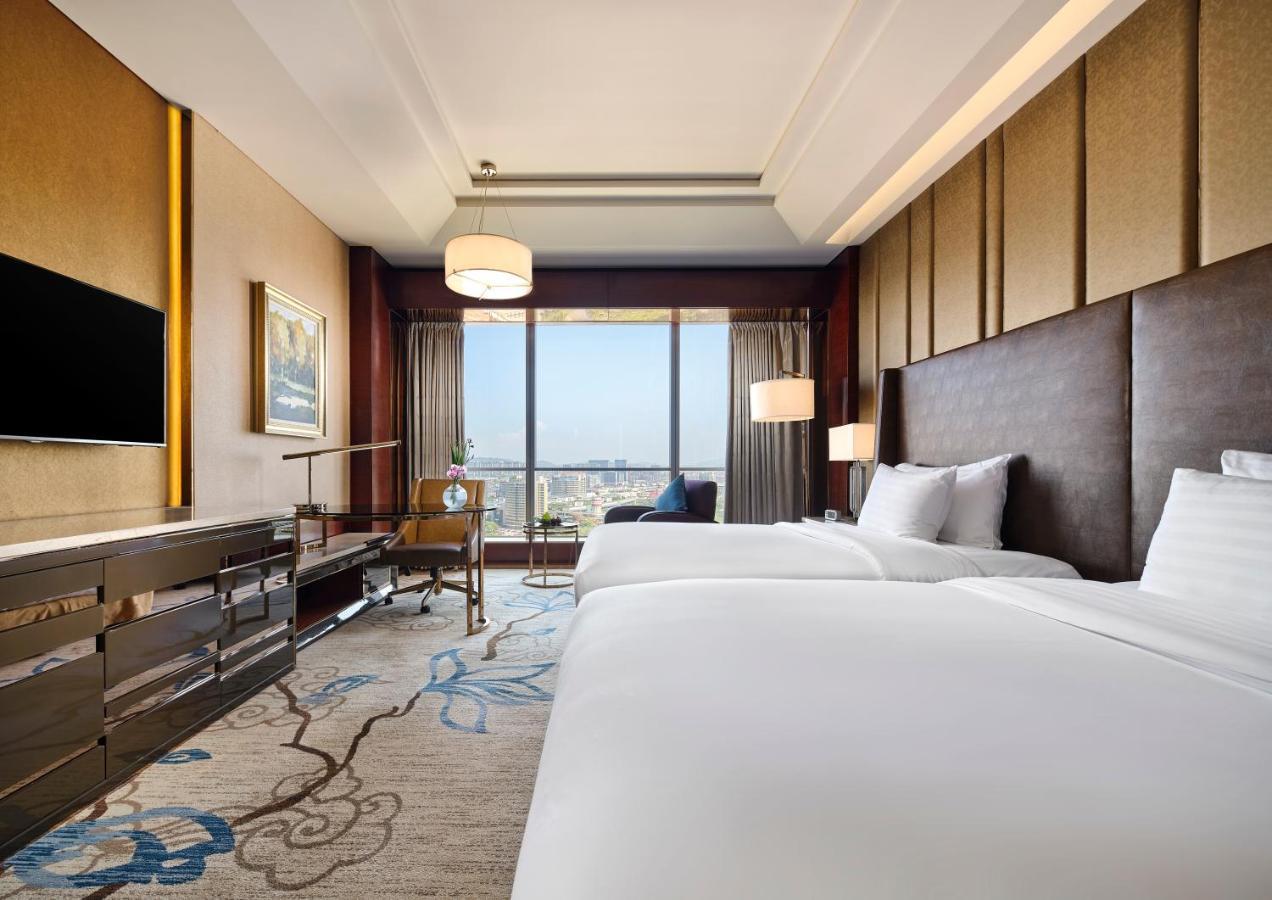 Hotel Sanding New Century Grand Yiwu 5*