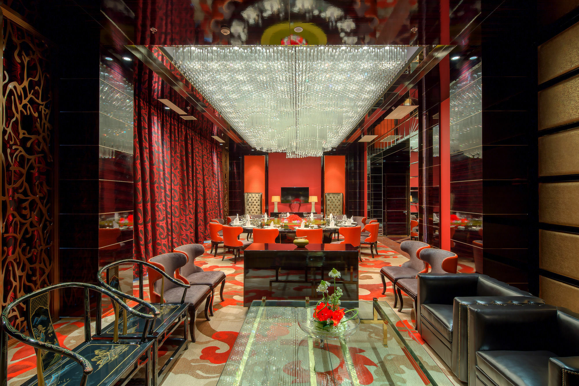 Sanding New Century Grand Yiwu Hotel 5*